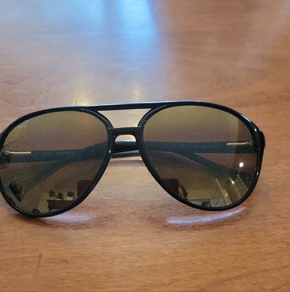Vintage Black Aviator Sunglasses